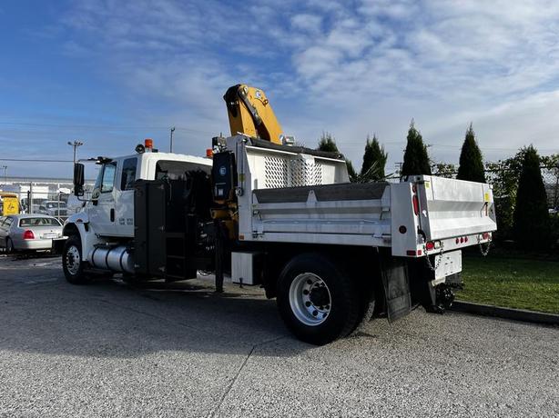 2013 International DuraStar 4300 Dump Truck With Crane Air Brakes Diesel image 7