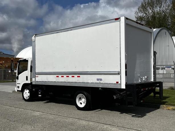 2016 Isuzu NQR 16 Foot Cube Van with Power Tailgate Diesel image 7