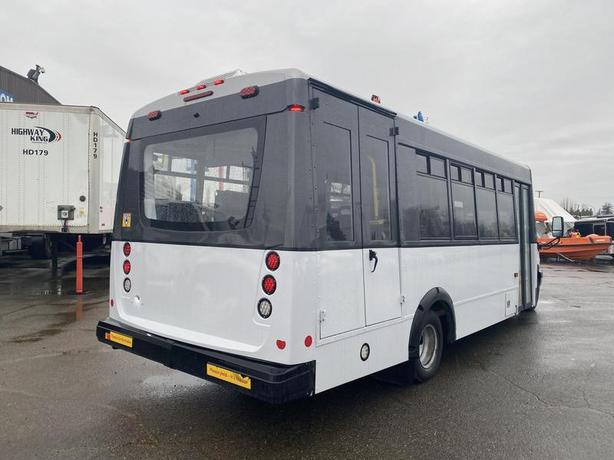 2018 Chevrolet Express G4500 21 Passenger Bus With Wheelchair Accessibility image 5