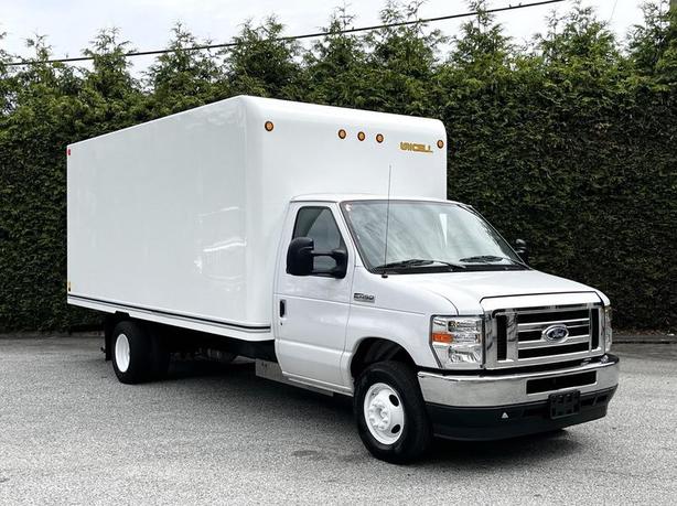 2021 Ford E-450 Super Duty 16-Foot Cube Van image 1