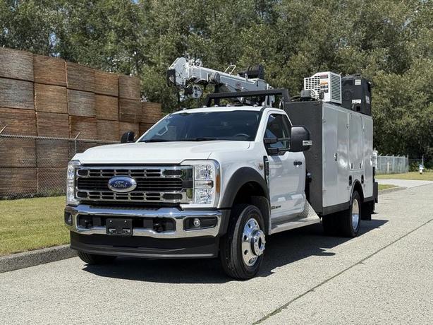 2023 Ford F-550 Super Duty XLT 4x4 Powerstroke Diesel Crane With Welder Service  image 3
