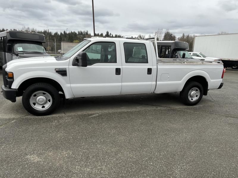 2010 Ford F-250 SD Crew Cab 2WD long box display photo