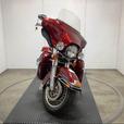 2010 Harley-Davidson Flhtcu Ultra Classic Electra Glide Motorcycle thumbnail image 2