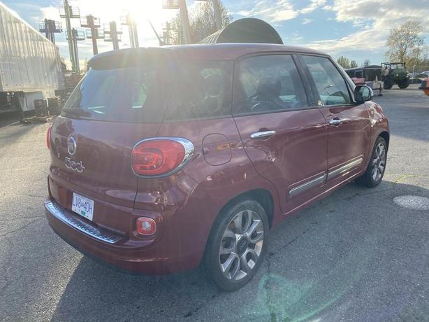 2015 Fiat 500L Lounge image 5