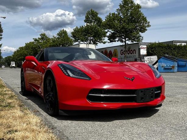 2016 Chevrolet Corvette Stingray Premium 3LT image 2