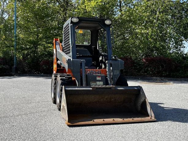 2017 Gehl R105 4x4 Diesel Skid Steer Diesel image 2