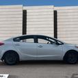 2016 Kia Forte LX AUTO, KEYLESS ENTRY, FABRIC SEATS, CD PLAYER WITH RADIO, AUTO  thumbnail image 3