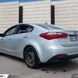2016 Kia Forte LX AUTO, KEYLESS ENTRY, FABRIC SEATS, CD PLAYER WITH RADIO, AUTO  thumbnail image 4