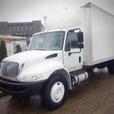 2017 International 4300 22 Foot Cube Van With Power Tailgate 3 Seater Diesel thumbnail image 2