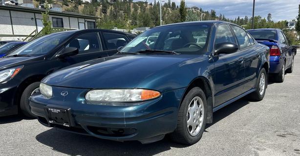 2003 Oldsmobile Alero GL AUTO, KEYLESS ENTRY, FABRIC SEATS, GREY INTERIOR!! image 1