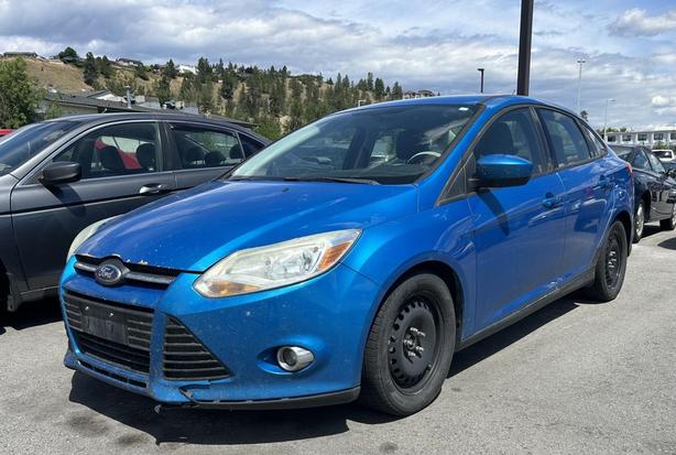 2012 Ford Focus SE AUTO, KEYLESS ENTRY, FABRIC SEATS, WHEEL CONTROLS, AUTO WINDO image 1