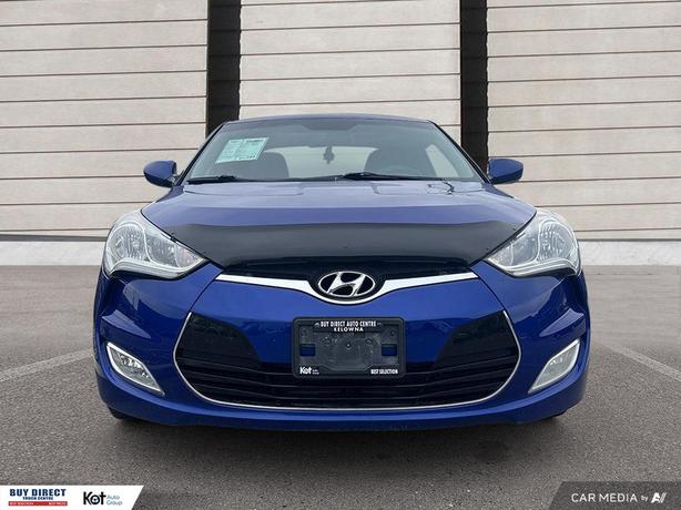 2012 Hyundai Veloster w/Tech image 2