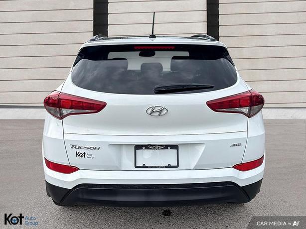2017 Hyundai Tucson SE BACKUP CAMERA! HEATED SEATS! image 5