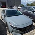 2023 Hyundai Elantra Essential LANE FOLLOWING ASSIST! BACKUP CAMERA! thumbnail image