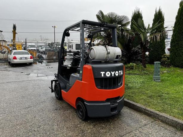 2017 Toyota 8FCGCU25 Forklift image 8