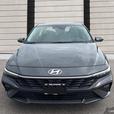 2024 Hyundai Elantra Essential ONE OWNER! NO ACCIDENT! REAR CROSS TRAFFIC! BLIND thumbnail image 2