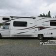 Used 2010 Coachmen RV Freelander 30QB thumbnail image 3