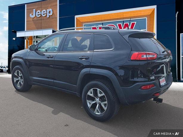 2018 Jeep Cherokee Trailhawk Leather Plus 4x4 | Low Km's | One Owner! image 4