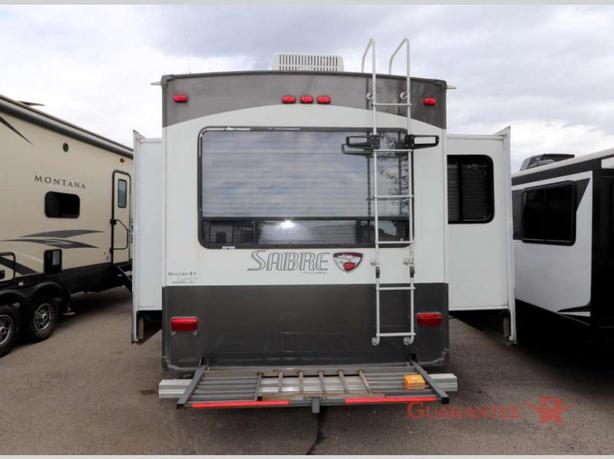 Used 2013 Palomino Sabre 31CKTS image 5
