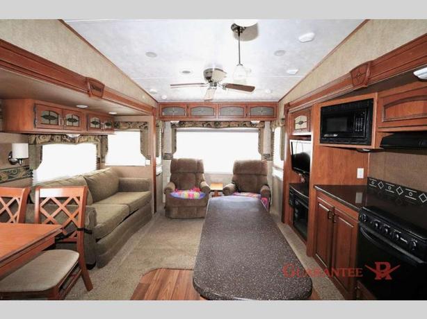 Used 2013 Palomino Sabre 31CKTS image 7