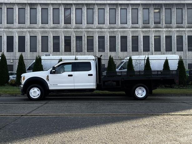 2018 Ford F-450 SD 12 Foot Flat Deck 4WD image 6