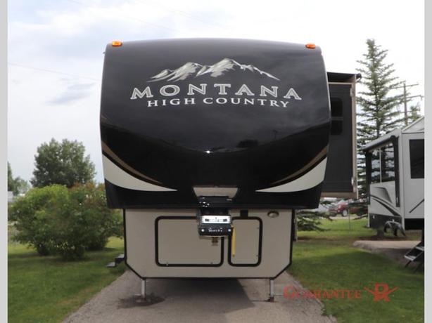 Used 2016 Keystone RV Montana High Country 305RL image 2