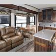 Used 2016 Keystone RV Montana High Country 305RL thumbnail image 8