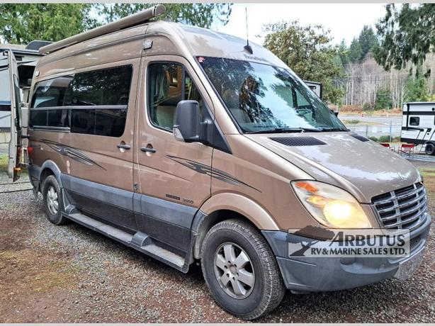 Used 2010 Roadtrek Roadtrek SS Ideal image 1