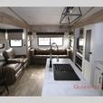 Used 2023 Keystone RV Arcadia Super Lite 332SLRL thumbnail image 6