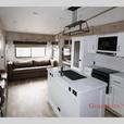 Used 2023 Keystone RV Arcadia Super Lite 332SLRL thumbnail image 7