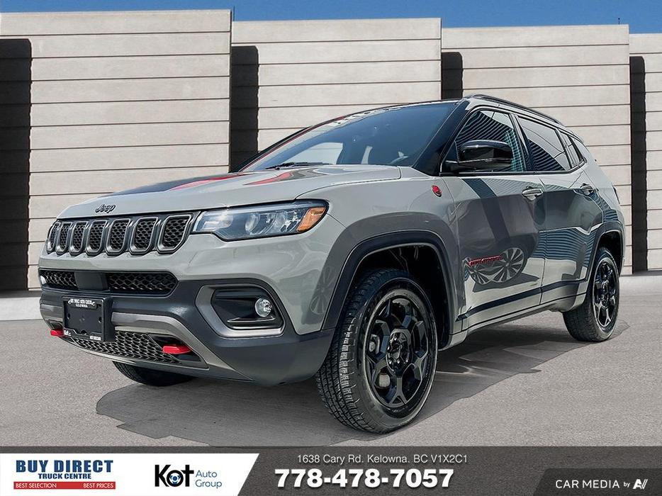 2023 Jeep Compass Trailhawk AUTO, KEYLESS ENTRY, HEATED LEATHER SEATS, TOUCH SCR display photo