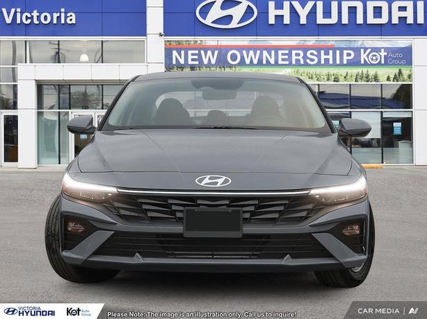 2025 Hyundai Elantra ESSENTIAL image 2