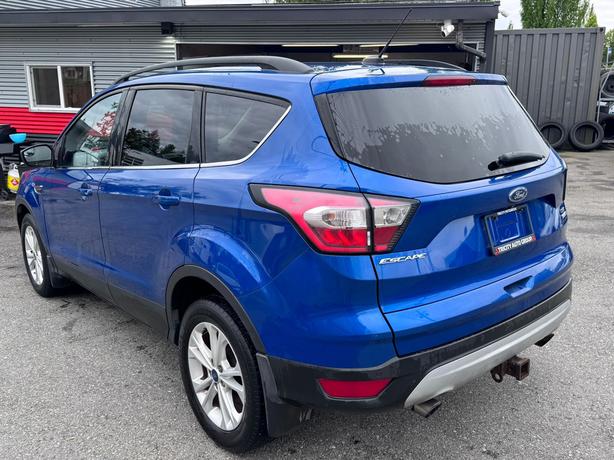 2018 Ford Escape SE - Heated Seats, Dual Climate Control image 3