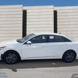 2022 Hyundai Elantra hybrid PREFERRED thumbnail image 3