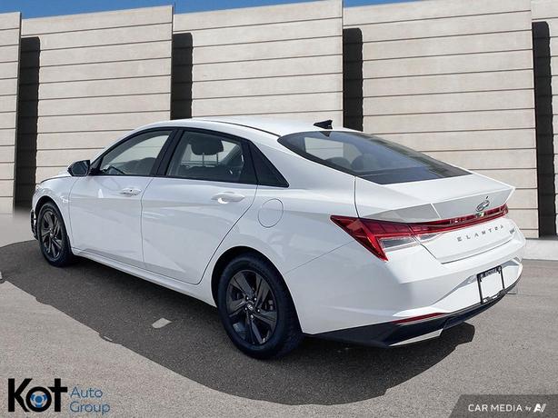 2022 Hyundai Elantra hybrid PREFERRED image 4