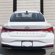 2022 Hyundai Elantra hybrid PREFERRED thumbnail image 5