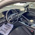 2022 Hyundai Elantra hybrid PREFERRED thumbnail image 6