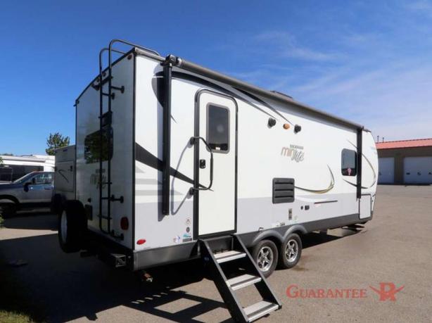Used 2020 Forest River RV Rockwood Mini Lite 2512S image 4