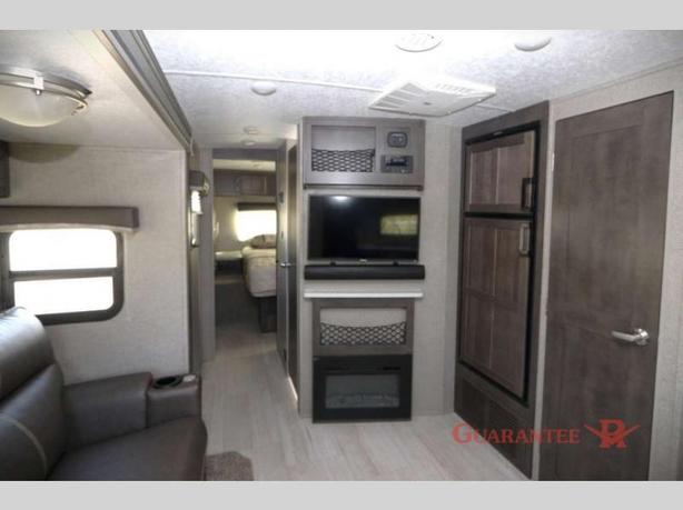 Used 2020 Forest River RV Rockwood Mini Lite 2512S image 6