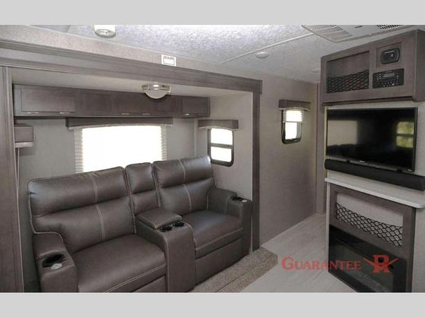 Used 2020 Forest River RV Rockwood Mini Lite 2512S image 8