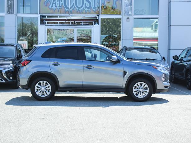 2022 Mitsubishi RVR SE AWC - Heated Seats, One Owner image 6