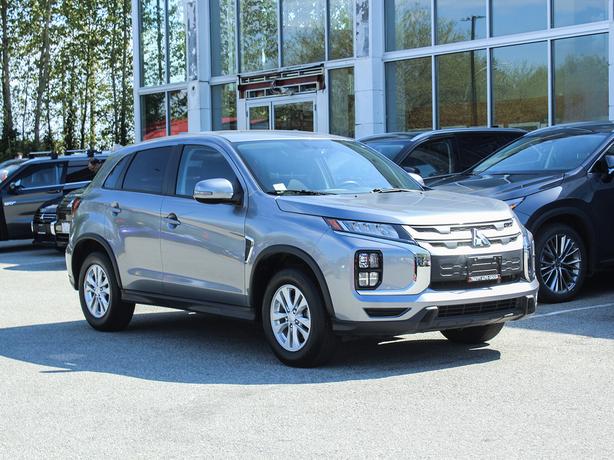 2022 Mitsubishi RVR SE AWC - Heated Seats, One Owner image 7