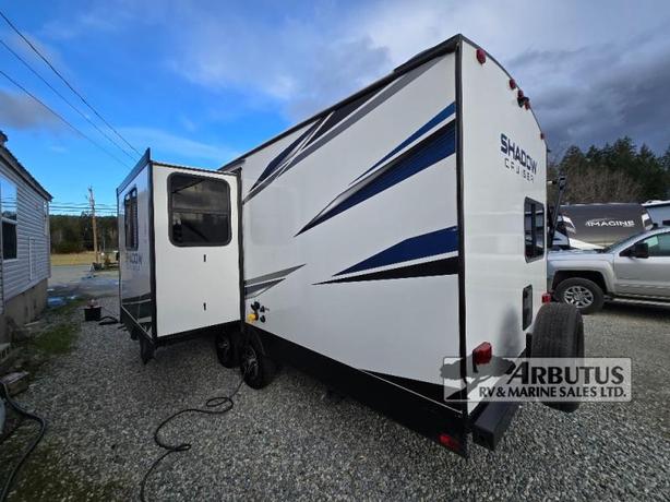 Used 2022 Cruiser Shadow Cruiser 240BHS image 3