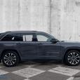 2022 Jeep Grand Cherokee Overland | Loaded! | 5.7L V8 w/ FuelSaver MDS | Advance thumbnail image 4