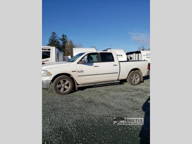 Used 2016 Dodge RAM BIGHORN 1500 image 2