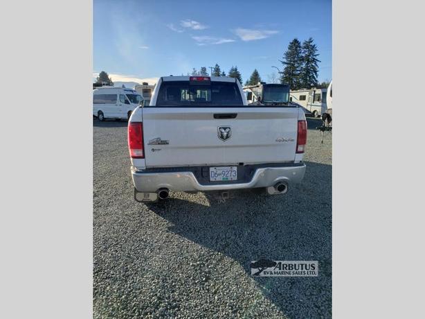Used 2016 Dodge RAM BIGHORN 1500 image 3