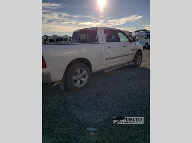 Used 2016 Dodge RAM BIGHORN 1500 image 4