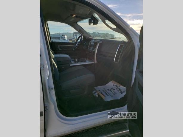 Used 2016 Dodge RAM BIGHORN 1500 image 6