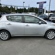 2015 Nissan LEAF S thumbnail image 6