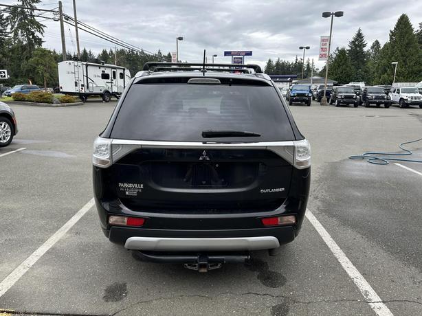 2015 Mitsubishi Outlander GT image 4